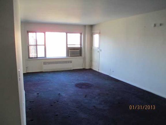 2nd image of 3515 Henry Hudson Pkwy APT 9C