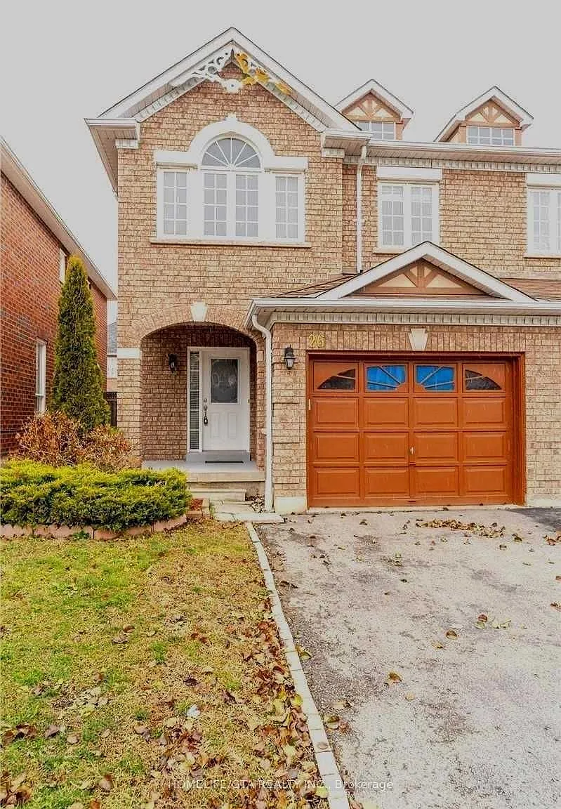 4 bed, $3,000 — Photo 1