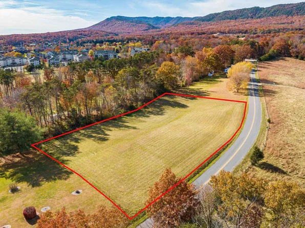 Resort Dr, McGaheysville, VA 22840