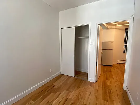 Rented by REAL New York | media 16