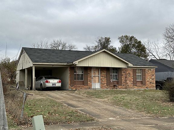 3rd image of 414 Pickett Dr
