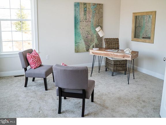 3rd image of 2824 Macarro Way