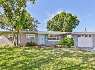 1112 39th Ave NE, Saint Petersburg, FL 33703