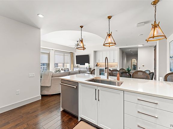 3rd image of 1150 8th St #515