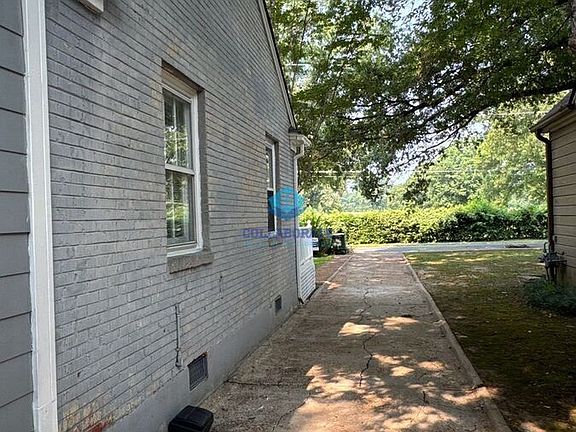 3rd image of 506 S Greer St