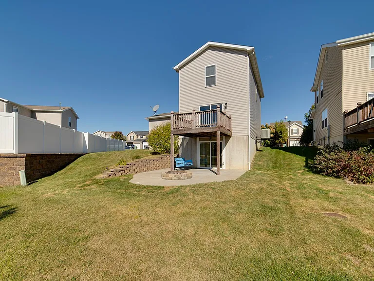 1012 Chesterfield Dr — Photo 36