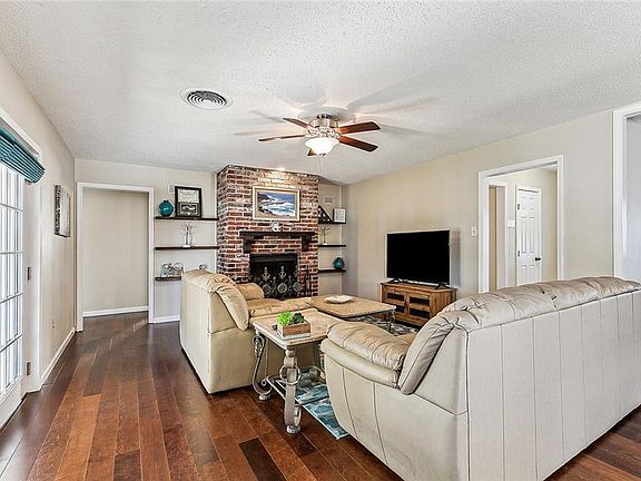 4th image of 6413 Schouest St