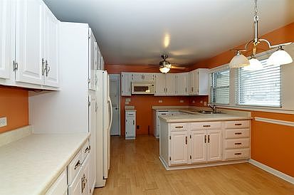4th image of 2841 W Bonnie Brook Ln