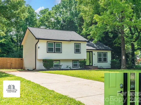 8144 Ashwood Dr, Charlotte, NC 28215