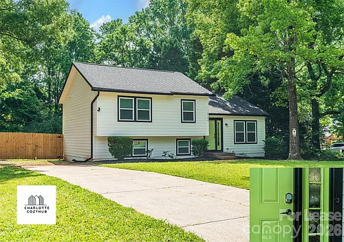 8144 Ashwood Dr Photo 1