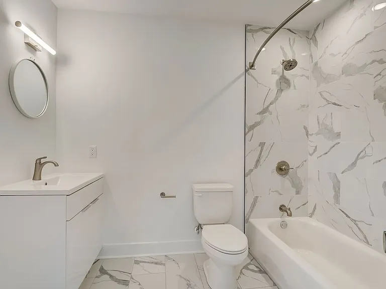 Nova Commons - 4200 Landcaster Ave — Photo 31