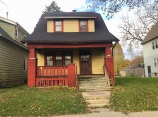 3019 N 18th St, Milwaukee, WI 53206