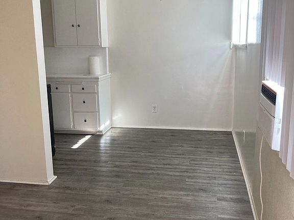 5th image of 1217-1223 Edith Ave #17A