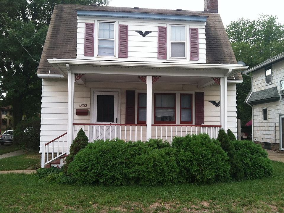 1st image of 1802 Auburn St