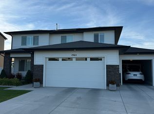 1962 W 2075 S, Woods Cross, UT 84087