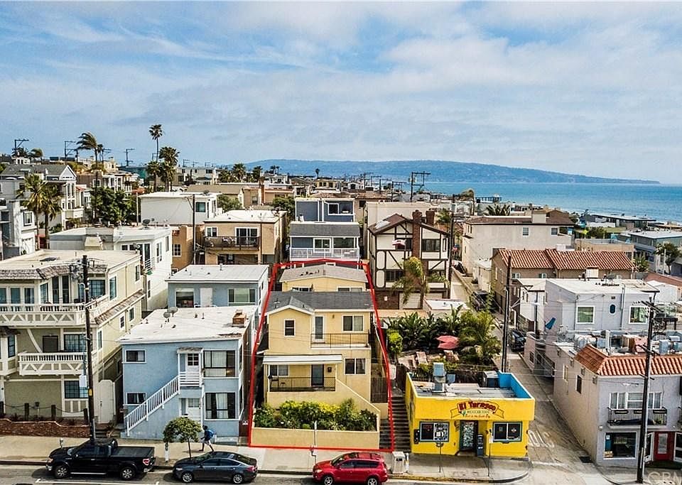 1st image of 320 Rosecrans Ave #A