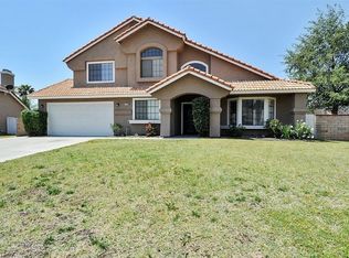 1769 W Via Verde Dr, Rialto, CA 92377