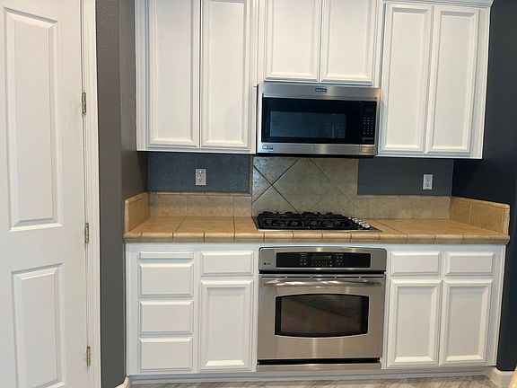 5th image of 1193 Silver Spur Way