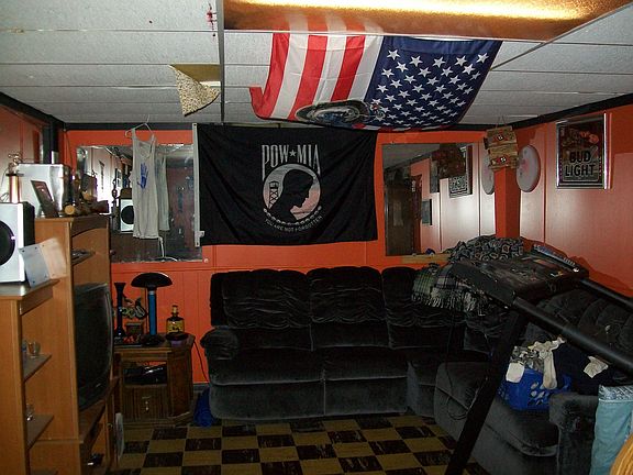 basement famliy room