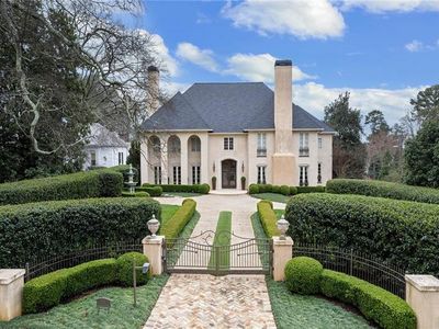 420 Peachtree Battle Ave NW, Atlanta, GA, 30305