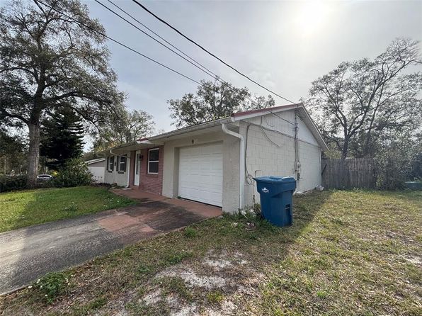 990 Liskeard Ave, Orange City, FL 32763
