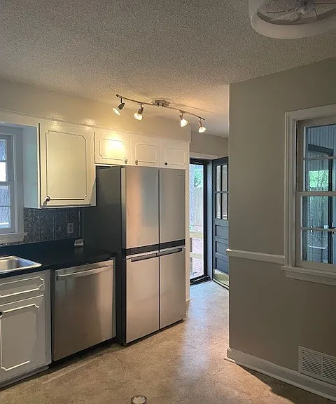 4833 Arcadia Rd — Photo 4