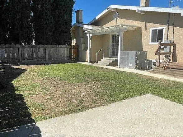 1241 Union St — Photo 13