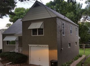 2317 S 48th St, Omaha, NE 68106