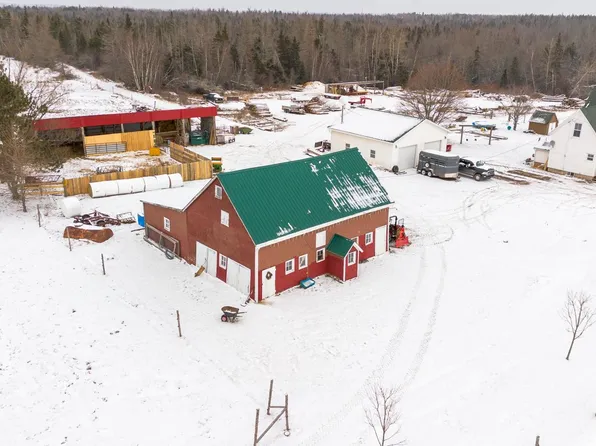 520 Abney Rd, Saint Andrew's Parish, PE C0A 1W0