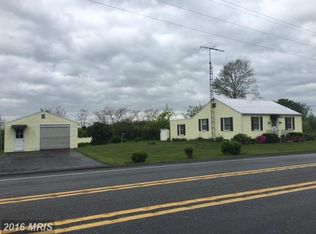 1865 Wayne Rd, Chambersburg, PA 17202