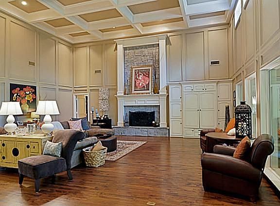 2nd image of 17020 Club Hill Dr
