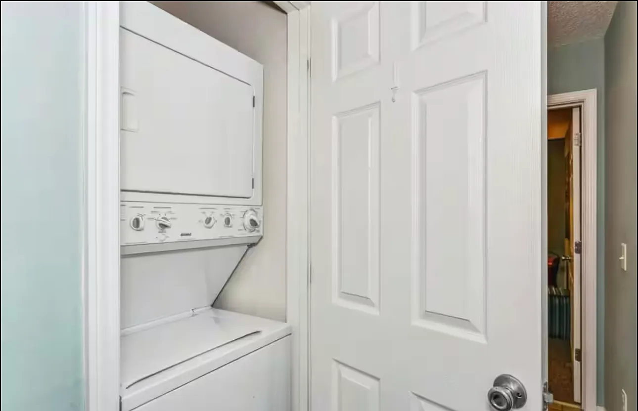 1 bed, 738 sqft, $3,000 — Photo 2
