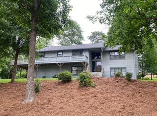 100 Gatlin Ct, Warner Robins, GA 31088