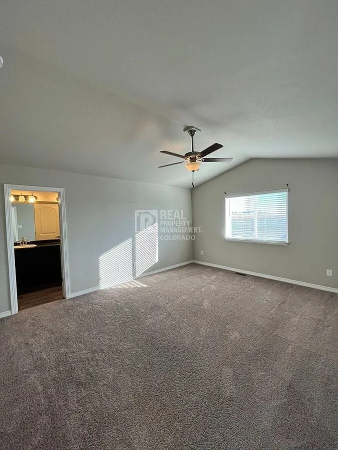 Amazing Ranch Home with Fully Fenced Backyard — Photo 3