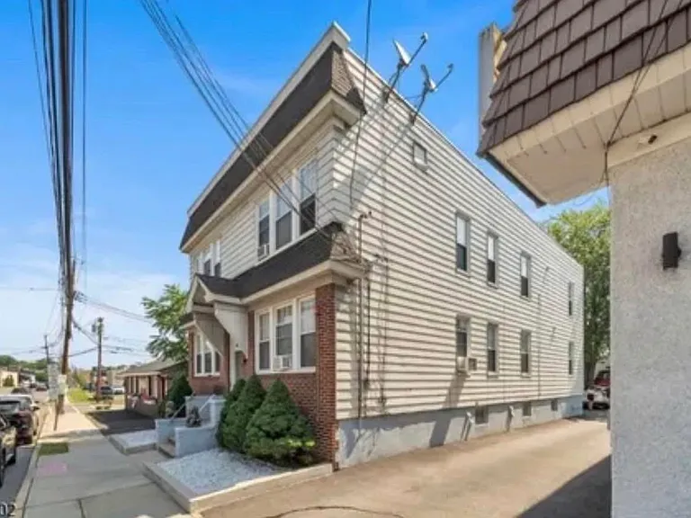 688 Passaic Ave #1 — Photo 2