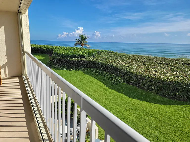 10600 S Ocean Dr #209 — Photo 11