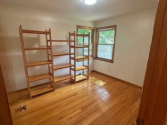 4th image of 4456 Restmor St SW