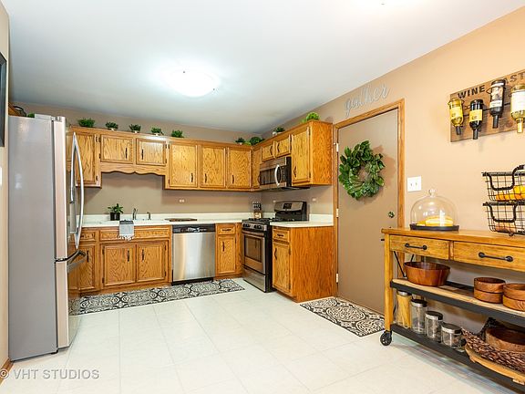 5th image of 11356 Lakebrook Ct