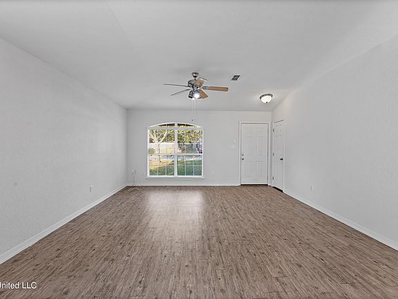 2nd image of 10341 English Manor Dr
