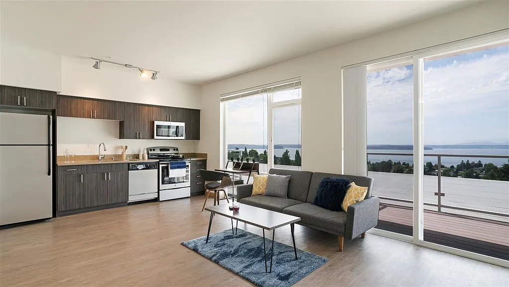The Blake Apartments — Photo 2