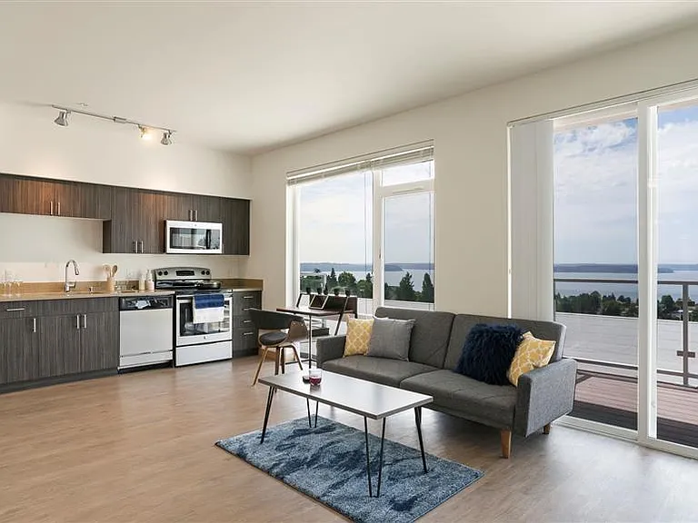 The Blake Apartments — Photo 2