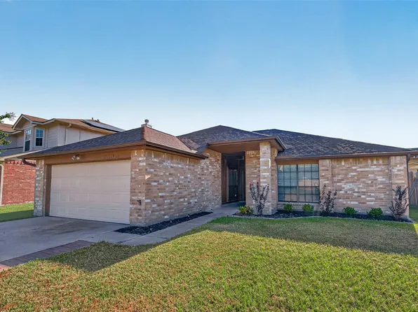 11410 Sunny Creek Dr, Houston, TX 77066