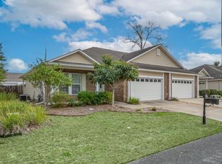 18 Covington Cir, Crawfordville, FL 32327