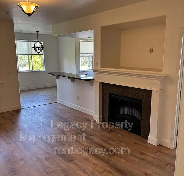 1501 Secret Ravine Pkwy #721 — Photo 3