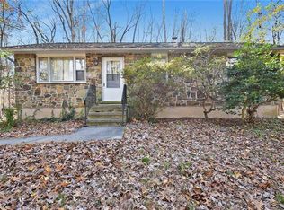 742 Lonely Cottage Rd, Upper Black Eddy, PA 18972