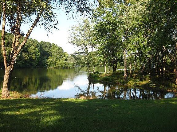 lake shore