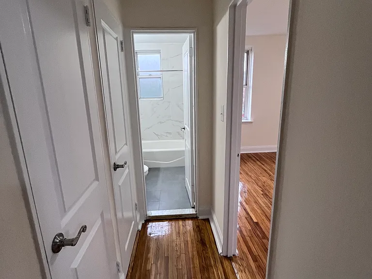 1483 Shore Pkwy #4E — Photo 6