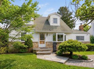 175 Van Buren Street, West Babylon, NY 11704