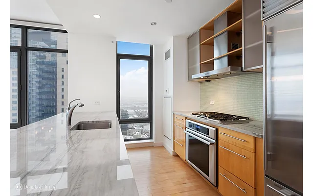 Rented by Douglas Elliman | media 8