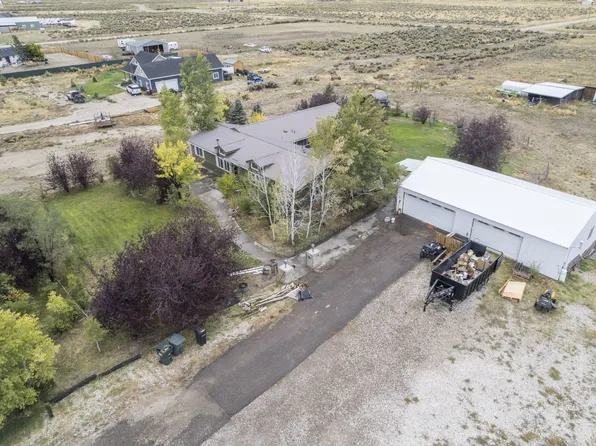 559 Diamondback Dr, Spring Creek, NV 89815